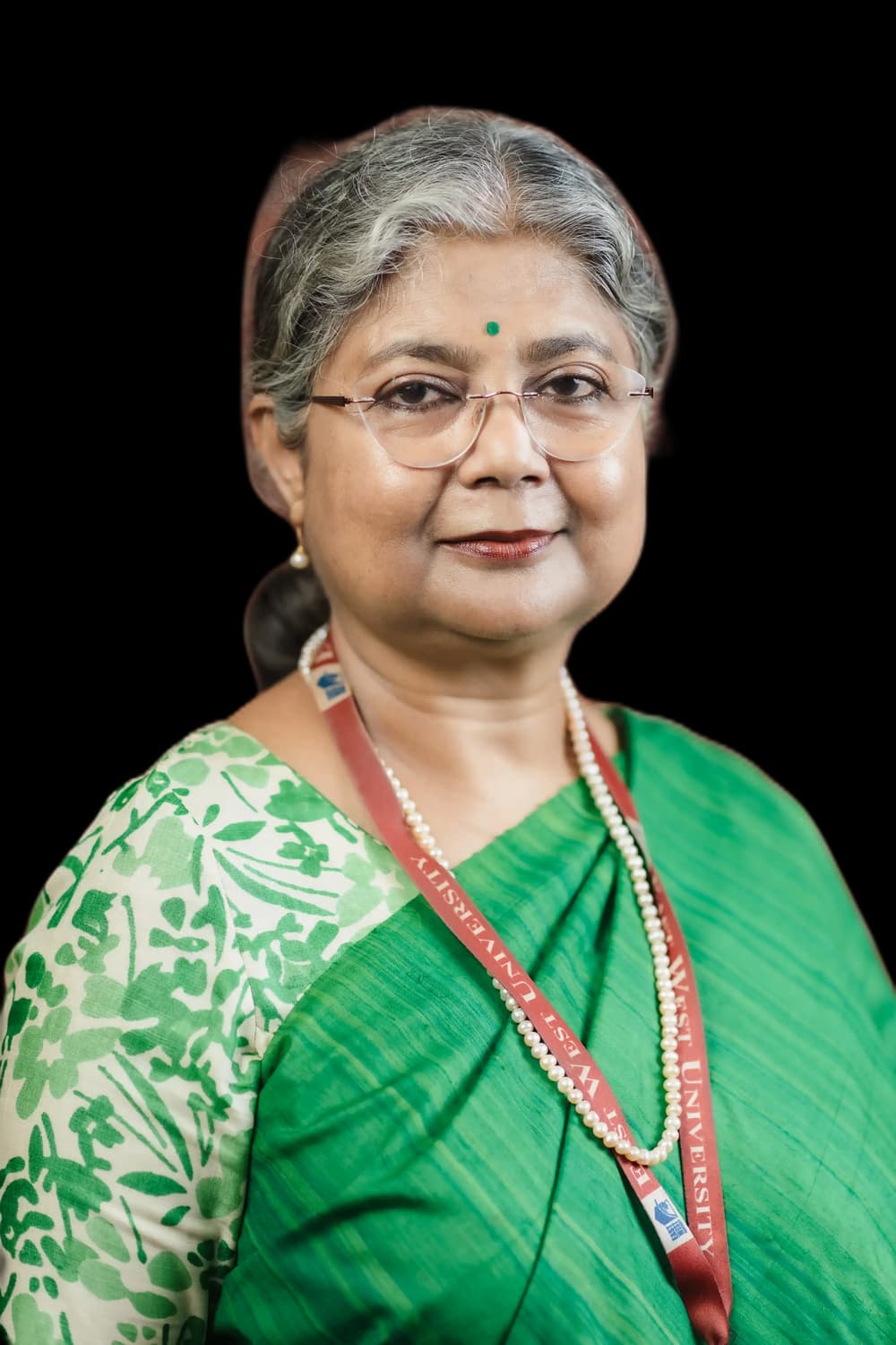 Dr. Fouzia Mannan portrait